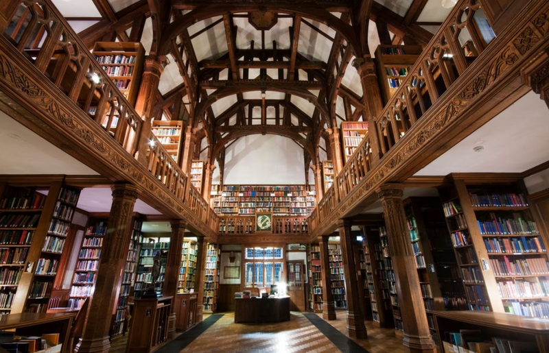 Illustration for article titled Lose Yourself In These Photos Of Europe's Most Magnificent Libraries